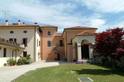 Agriturismo Grillo Iole Winery - Bed and Breakfasts