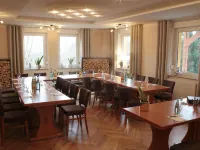 Hotel Restaurant Zwergschlösschen Ξενοδοχεία στην πόλη Gera