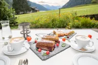 Berghotel Johanneshof - breakfast