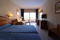 هوتل باييا تروبيكال فنادق في ألمونيكار