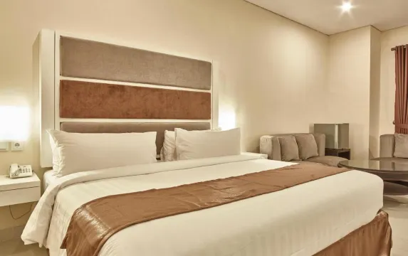 President Executive Club Номера Photos