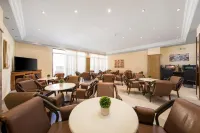 Lefkimi Hotel