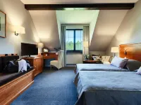 Hotel SPA Dr Irena Eris Wzgórza Dylewskie Hotele w: Ostróda