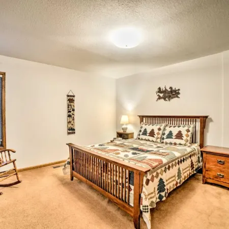Pagosa Condo w/ Deck, 4 Mi to Hot Springs & Dtwn