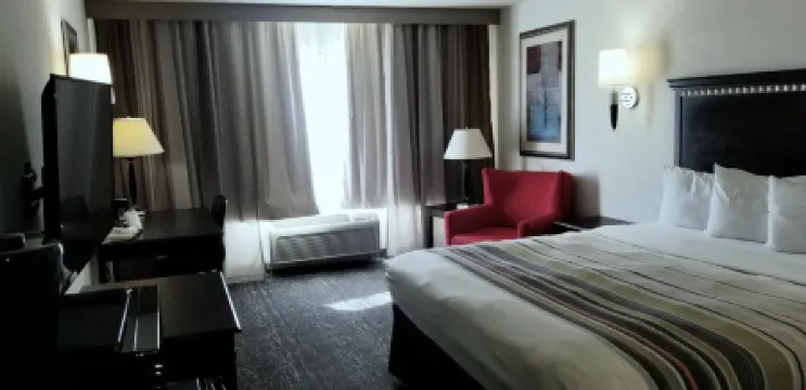 Country Inn & Suites by Radisson, Canton, GA