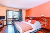 Hotel Coma Hotels in 