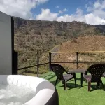Glamping Villa Transito Hotels in Tenza