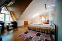 Pensiunea Floare de Colţ Hotels in Dragoslavele