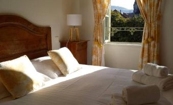 Hotel de la Halle - Housity