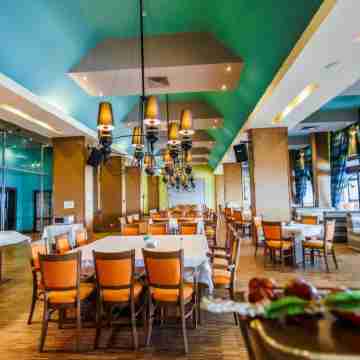 Mirage Hotel Dining/Meeting Rooms