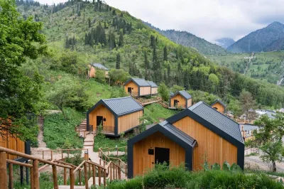 Qazaq Auyl Eco Hotel Hotel a Almaty