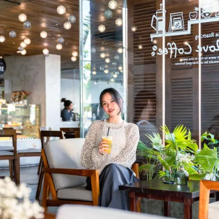HAIAN Riverfront Hotel Da Nang