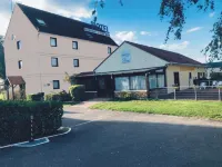 كونتاكت هوتل لو سينو مارين فنادق في Saint-Aubin-les-Elbeuf