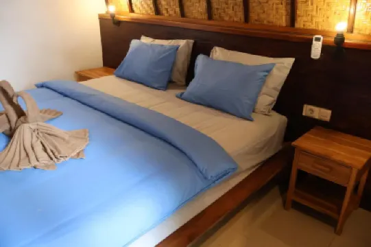 Rumah Gemala Gili Air Hotels near Gili Island Diving Center
