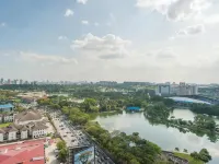 Lily & Loft - The Grand Sofo, Petaling Jaya Hotels near Evolve Concept Mall
