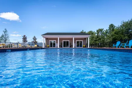 Stone Park Ellsworth-Bar Harbor Отели в г. Франклин