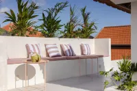 Casa Ateliero Boutique Hotel Canggu - 인 (Inns)