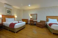 Royal Suites Condotel Hotel di Kalibo