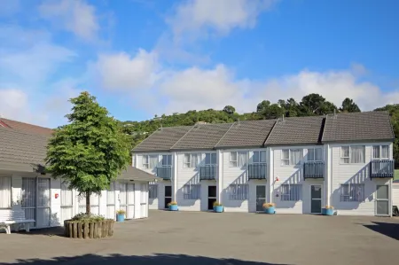 Midway Pacifica Lodge Отели в г. Ловер Хатт