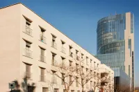 Residencia Universitaria Resa Campus del Mar 바르셀로네타 해변 주변 호텔