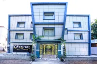 CS Empire Các khách sạn gần Shaheed Dweep