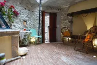 AURORA MEDIEVAL HOUSE โรงแรมใน