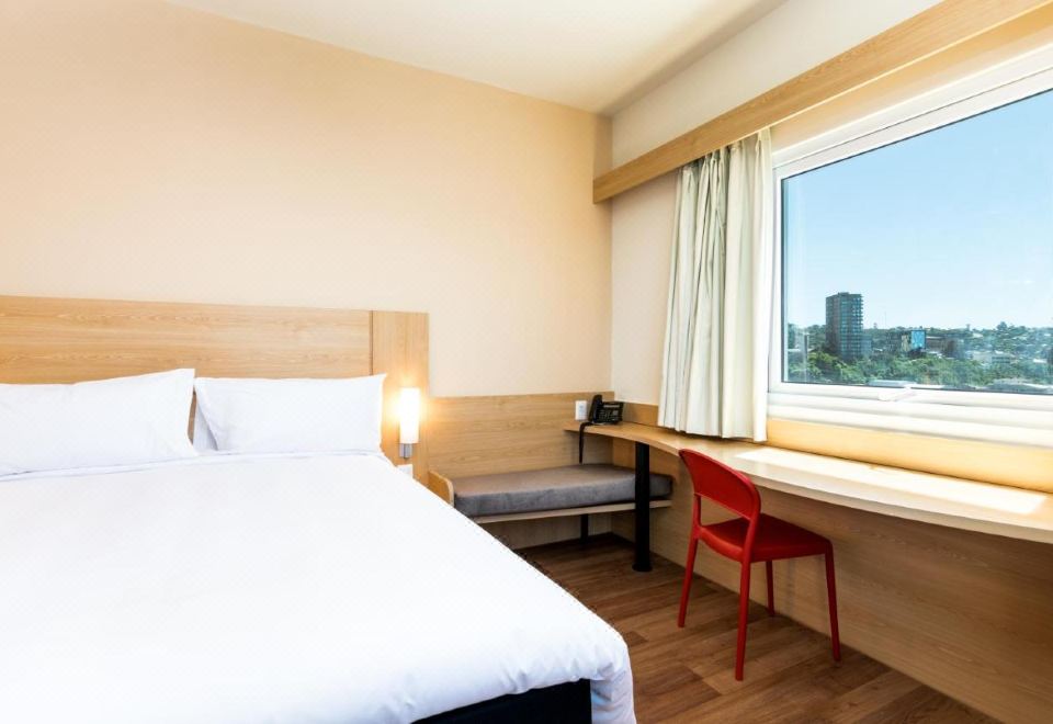 이비스 푸에르토 몬트