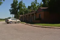 The Evergreen Motel in Kansas - Мотели