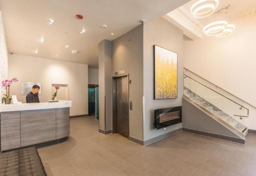 그랜트 플라자 호텔