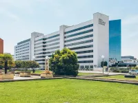 桑丘拉米雷斯酒店 鄰近University of Navarre: Library的酒店