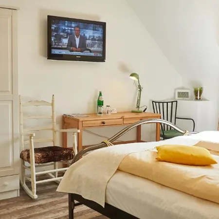 Hotel 3 Könige Отели рядом с достопримечательностью «Ахен-Митте»
