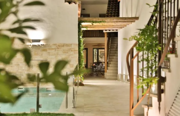 茉莉花"精品-房子"的庭院