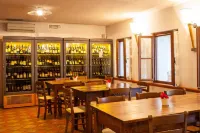 Elliot Osteria e dormire in collina