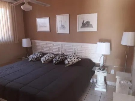 Villa Paraiso Отели в г. Тетекалита