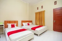 RedDoorz Near Universitas Muhammadiyah Pringsewu Hotels in Pringsewu