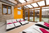Hotel Maxant - Parkplatz