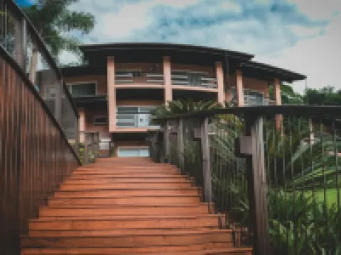 ビレッジ・デュ・ラック・ホテル ポメロデのホテル