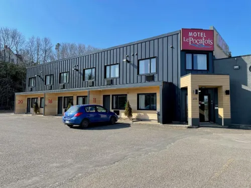 Motel le Pocatois - parking