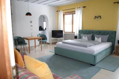 Landhaus Steinbrech Hotel dekat Osterfelderkopf