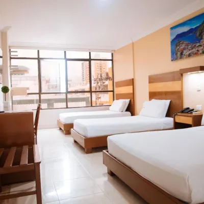 Hotel Genova Centro Hotels near Parque Alegra Centro Comercial