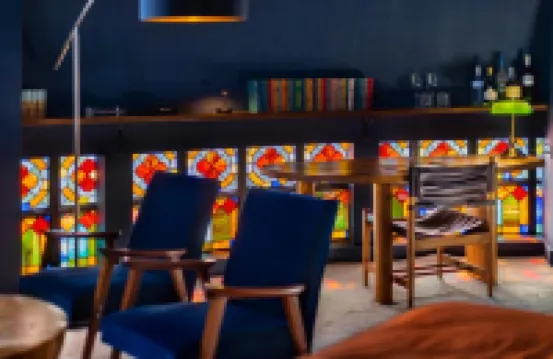 Zorba&Bond Boutique Hotel