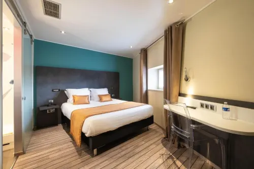 Logis Hôtel de Bourgogne - Mâcon Hotels in Macon