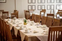 Hotel Marc'Aurelio S.r.l. - sarapan