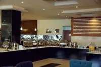 Hotel Halwachy - 早餐
