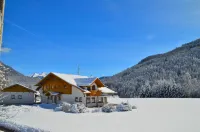 Hotel Chalet Olympia Moio Pusteria Kronplatz Südtirol