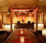 Banff Rocky Mountain Resort - bar