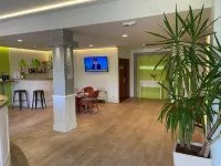 Logis Hotel l'Escargotière Dijon Sud - Chenove Hotels in Chenove