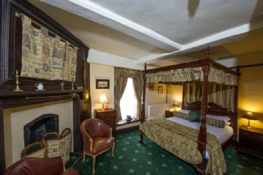 Cbh Prince Rupert Hotel