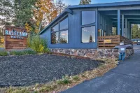 Basecamp Tahoe City Hotel di Olympic Valley