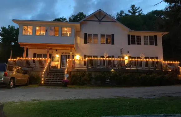 小鷹海濱度假酒店